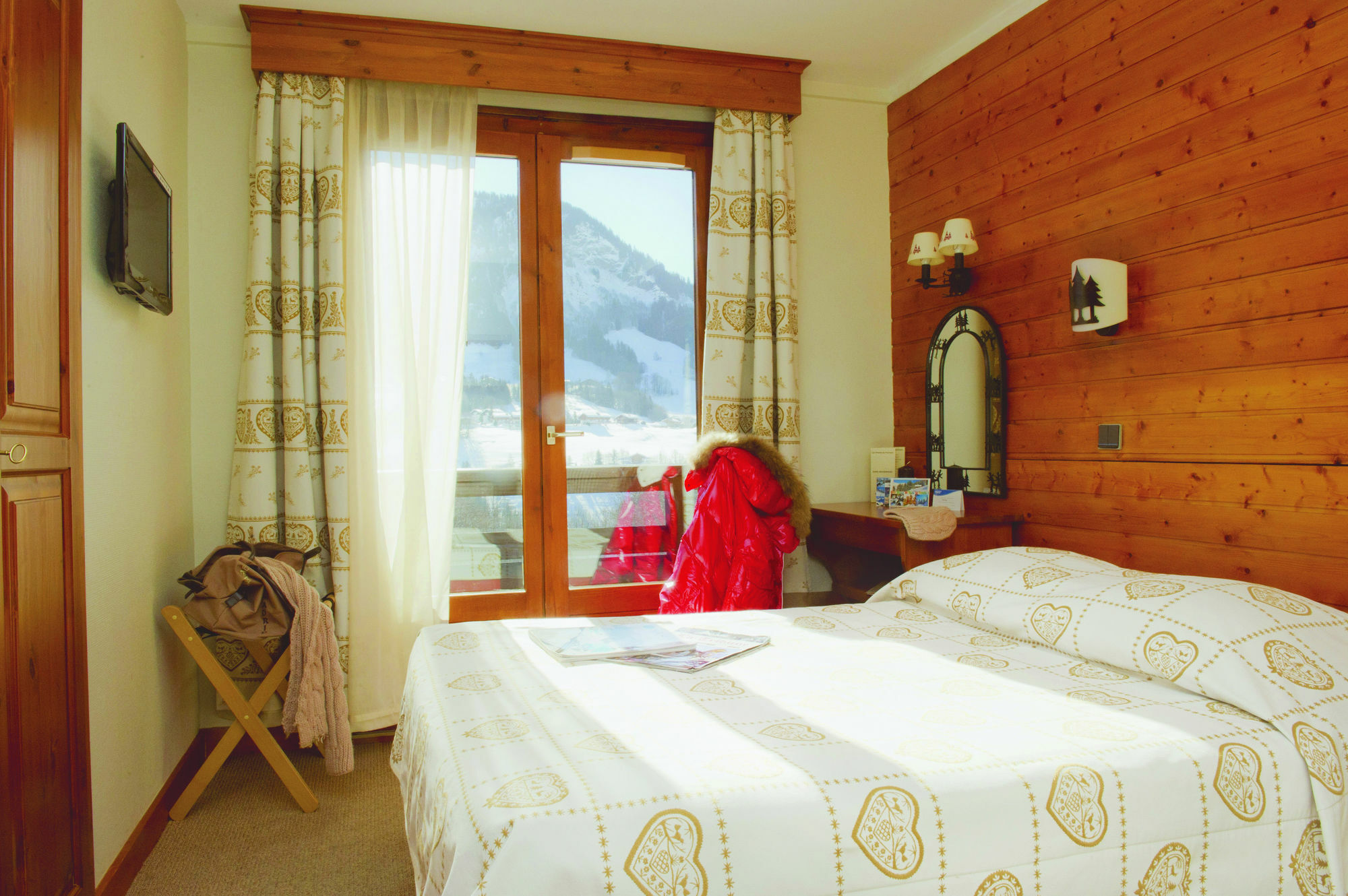 Hotel Vacances Bleues Les Chalets Du Prariand เมอแฌฟ ภายนอก รูปภาพ