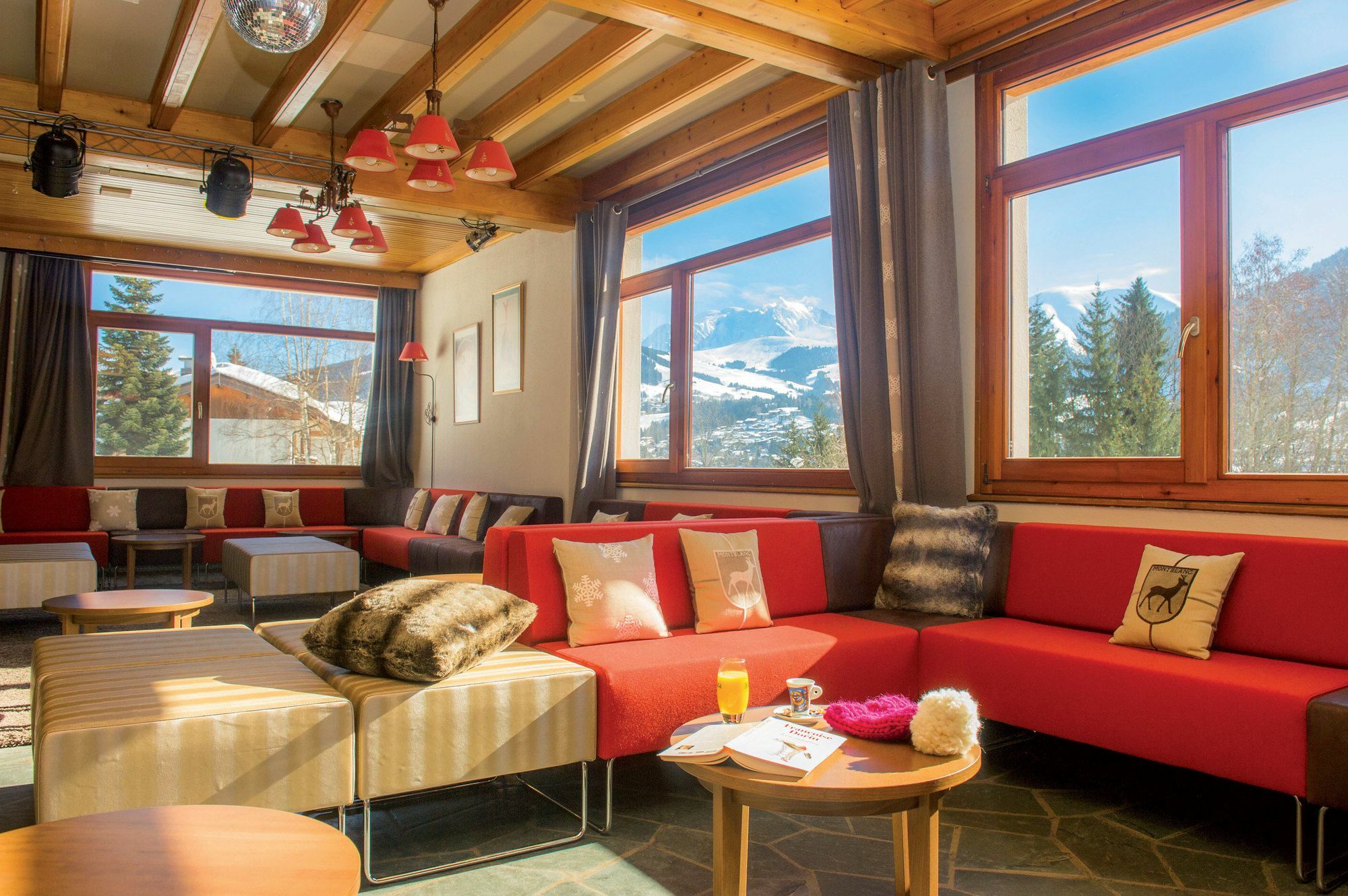 Hotel Vacances Bleues Les Chalets Du Prariand เมอแฌฟ ภายนอก รูปภาพ