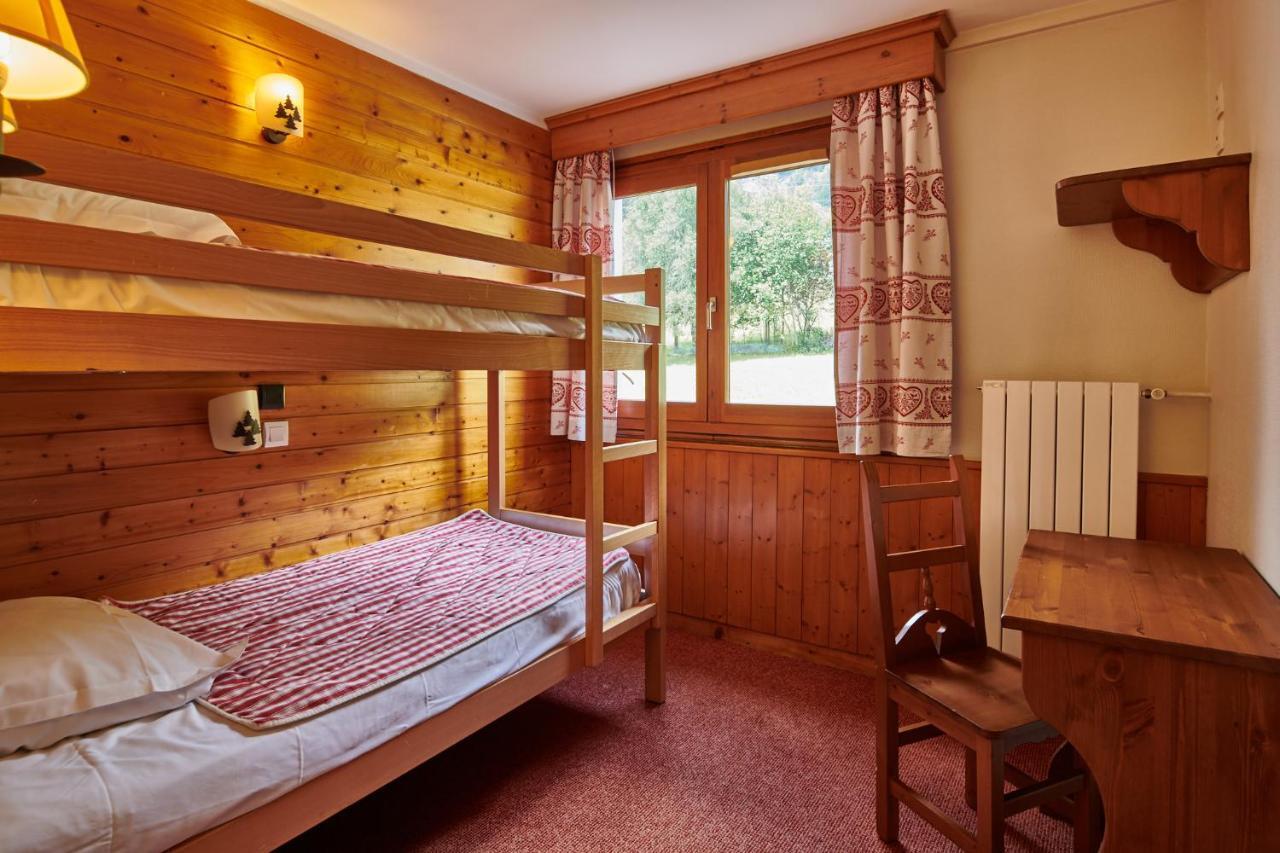 Hotel Vacances Bleues Les Chalets Du Prariand เมอแฌฟ ภายนอก รูปภาพ